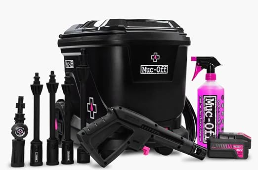 Muc-Off Mobile Pressure Washer Starter Bundle – Portable Battery Powered 20L Pressure Washer for Bicycles - Includes 4 Lances and 1 Liter Nano Tech Bike Cleaner