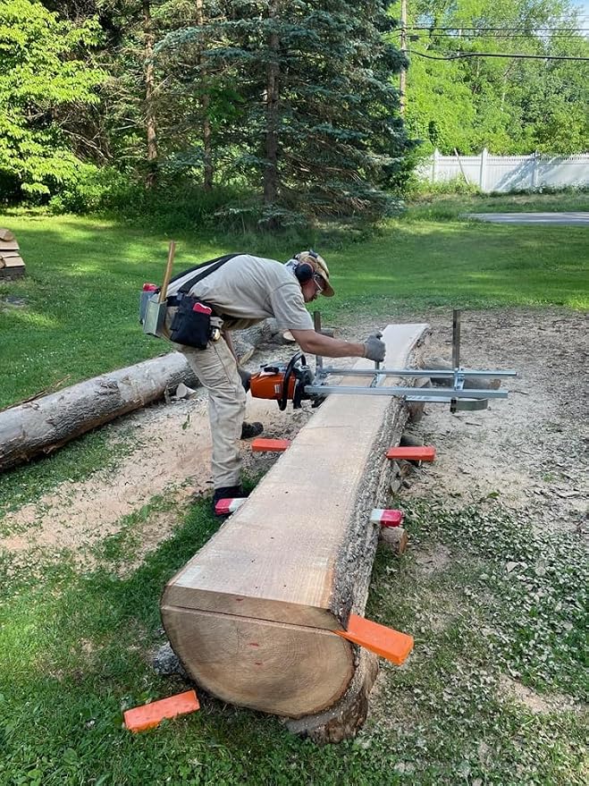 Portable Chainsaw mill 24 Inches Planking Milling Bar Size 14 Inches to 24 Inches