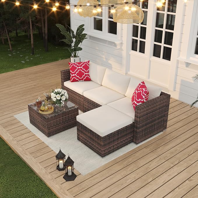 5-Piece Patio Sofa Set with Ivory Cushions – Modular Brown PE Rattan All-Weather Wicker Outdoor Furniture Featuring Glass Coffee Table & Anti-Slip Design, Ideal for Garden, Porch or Balcony