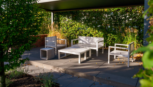 How to Transition Patio Furniture from Summer to Autumn
