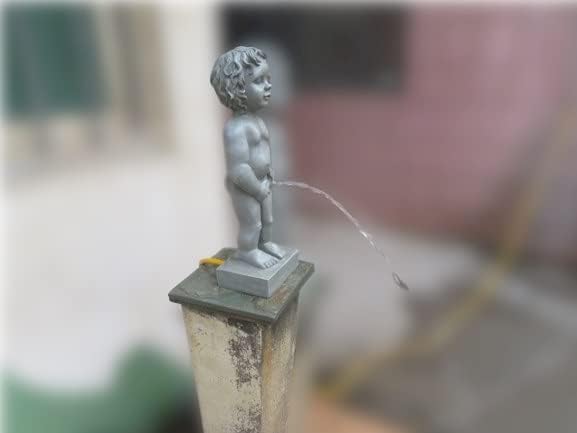 Manneken PIS Belgium Boy Statue, Pond Spitter Fountain 24 Inch in Gray, Polyresin Waterscape Sculpture, Suitable for Water Garden Koi Fish Ponds, Gardens, Patios, Fountain Centers or Pool Decorations