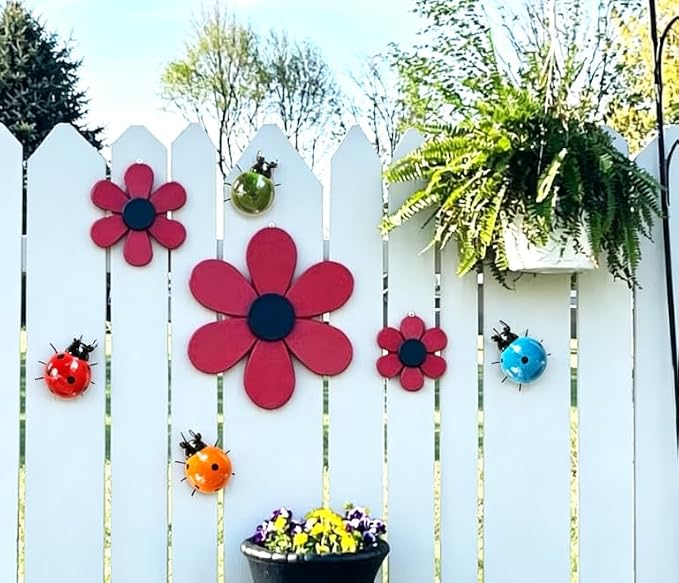 Metal Garden Wall Art Decorative Set of 4 Cute Ladybugs Outdoor Wall Sculptures