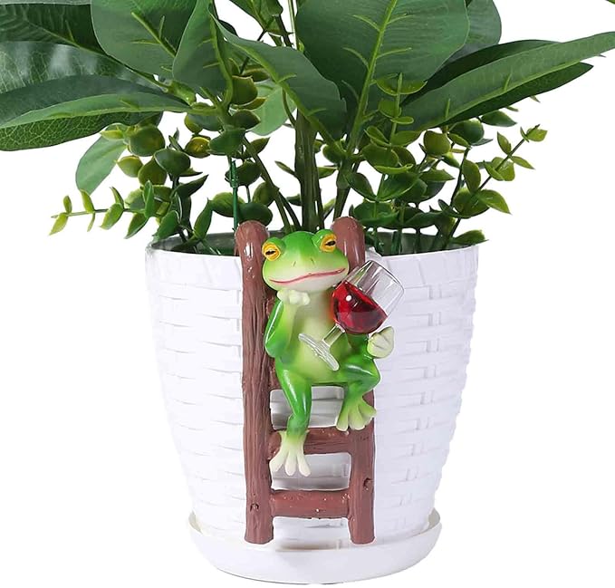 Miniature Frog Figurines Plant Decorations for Pots, Cute Frog Garden Decor Gifts Women Outdoor Frog Statue Funny Planter Hugger for Yard,Flower,Lawn Ornament,2.12"x2.92"x5.24
