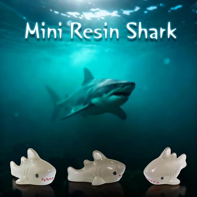 18Pcs Great White Shark Resin Statue, Mini Sharks for Terrarium Decor, Garden Landscapes, Moss Scenes, Desk Miniatures, Whale Shark Decor Resin Art, Miniature Animal Figure Collectible
