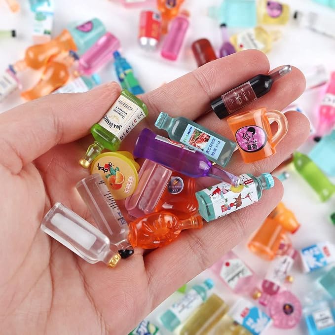 40Pcs Mini Imitation Wine Drink Bottle Cup Model DIY Embellishments Phone Case Resin Small Ornaments Cake Decoration Accessories Random Pattern(Color 1)