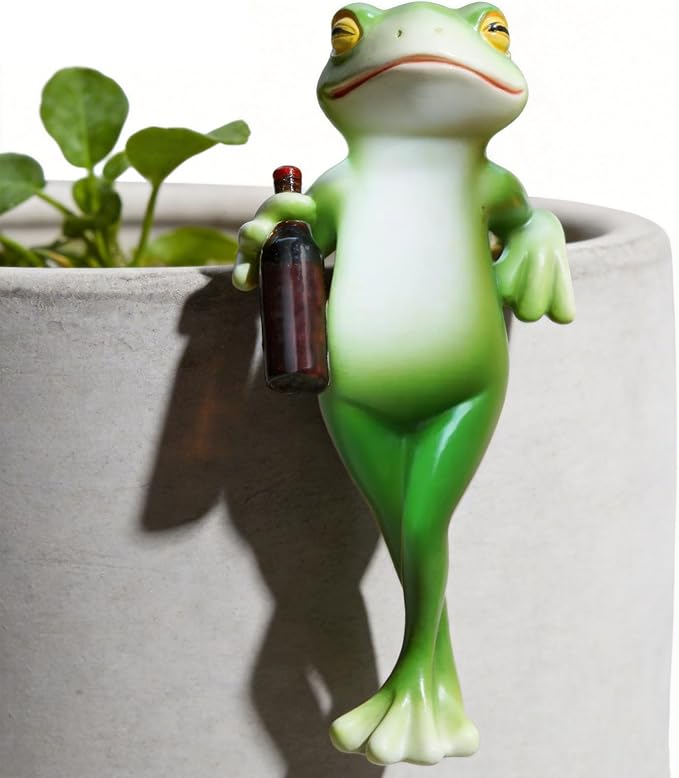 Tipsy Frog Pot Hugger - Miniature Frog Figurines for Plant Pots, Resin Frog Garden Decor Outdoor Statue, Frog Planter Hugger Gift for Nature Lovers（Stand Up）