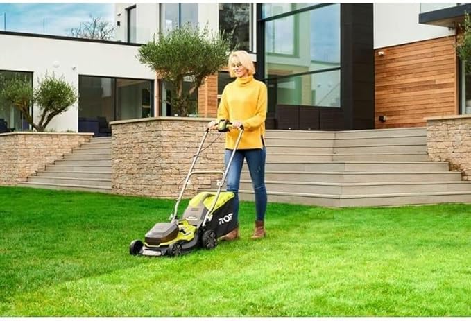 RYOBI 36V LithiumPlus Hybrid Lawnmower cuts 37cm - 2 x 5.0 Ah Batteries - 1 x RY18LMH37A-250 Quick Charger