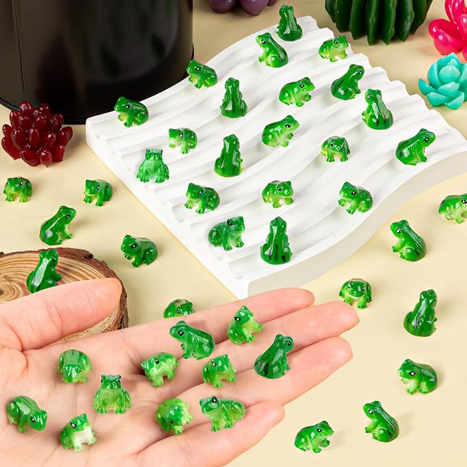 120 PCS Mini Resin Frogs Green Frogs Figurines for Model Fairy Garden | Model Fairy Garden Miniature Moss Landscape Display, DIY Terrarium Crafts, Home Decor, Hiding Game