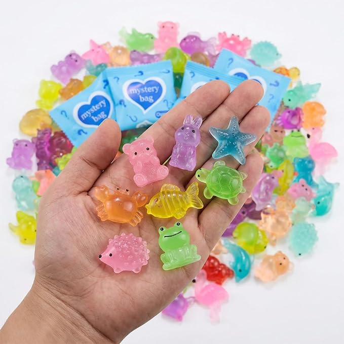 50 Pcs Mini Resin Animals Blind Bags, Glow in The Dark & Glitter Mystery Animals, Individually Wrapped Tiny Luminous Miniatures for Fairy Garden, Micro Landscape, DIY Crafts