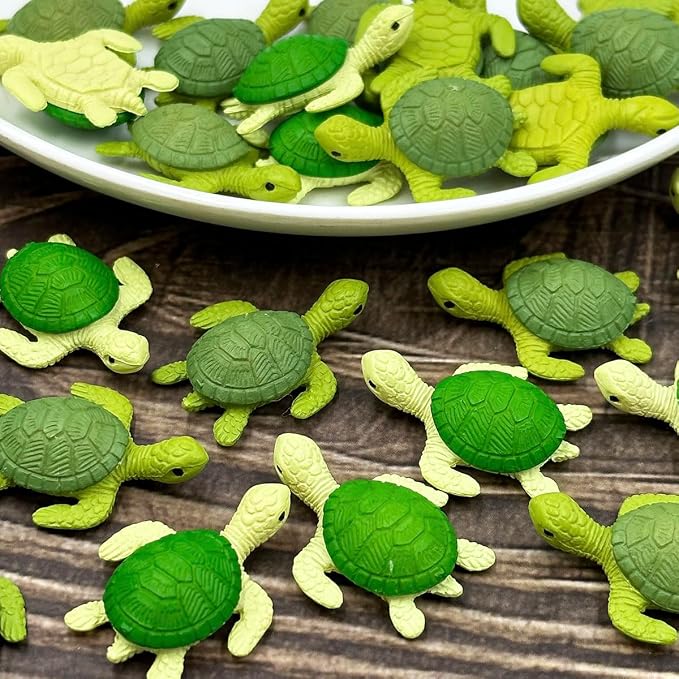 Suartus Mini Green Turtle - 20Pcs Resin Miniature Sea Turtle Figurines Tortoise Turtles Miniature Figurines Ocean Animals Statue for Fairy Garden Micro Landscape Decor Ornament