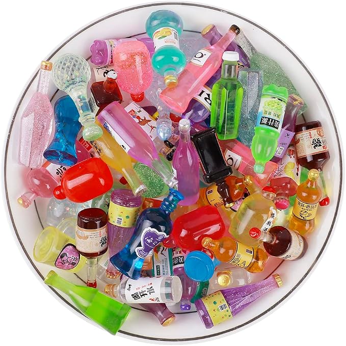 40Pcs Mini Imitation Wine Drink Bottle Cup Model DIY Embellishments Phone Case Resin Small Ornaments Cake Decoration Accessories Random Pattern(Color 1)