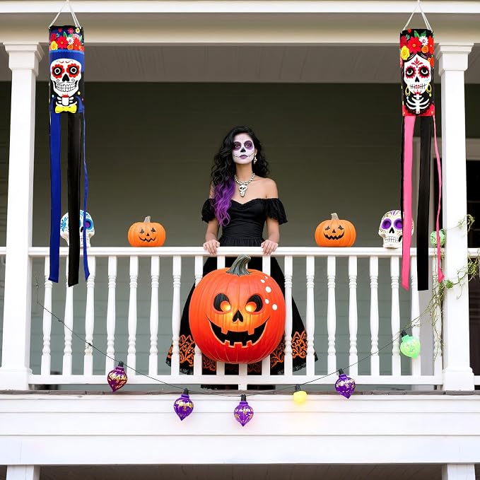 NOVWANG 2 Pcs Day of The Dead Windsocks, Dia de Los Muertos Wind Socks Day of The Dead Hanging Windsock Flag Decoration for Garden Yard Porch Backyard Patio Decor