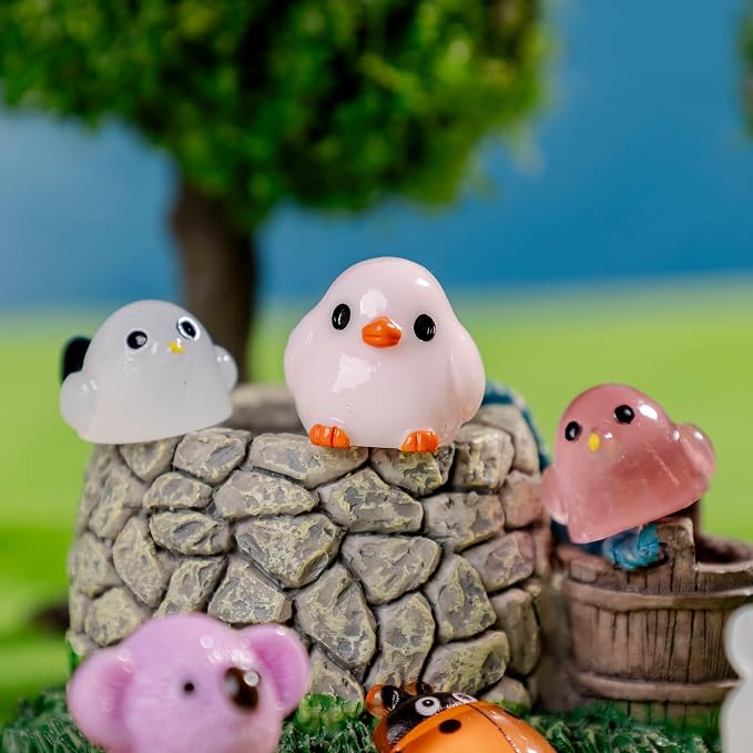 150 Pcs Mini Resin Animals Variety Pack,Assorted Tiny Figurines for Dollhouse Miniature Landscapes and Garden Decor