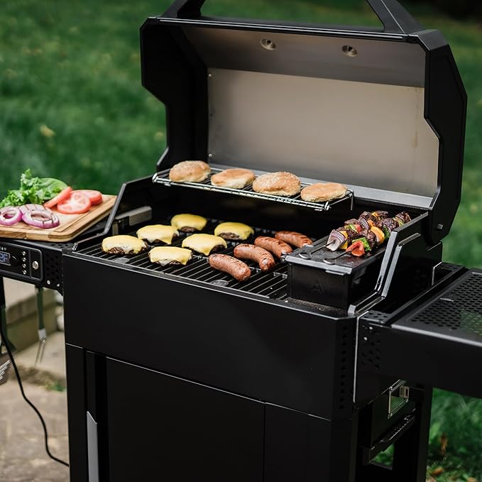 Masterbuilt AutoIgnite 545 Digital Charcoal Grill and Smoker Combo for Easy Grilling, Digital Control, App, Sear Plate, Mini Hopper and 545 BBQ Cooking Square In. in Black