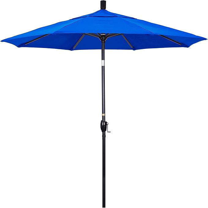 California Umbrella 7.5' Round Aluminum Market Umbrella, Crank Lift