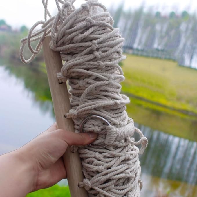 Portable Nylon Rope Hammock with Wooden Sticks On Both Sides for Outdoor Travel Portable Tree Hanging Installation Hammock Comfortable