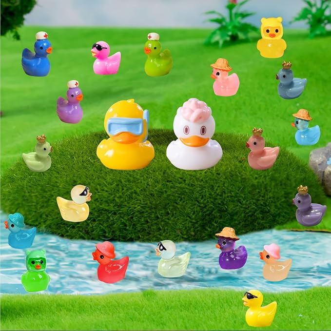 U-Zimikee 110 Pcs Multicolor Mini Resin Ducks, Tiny Ducks to Hide, Little Ducks Figurines Small Miniature Ducks Figures Bulk for Mini Fairy Garden, Dollhouse Decoration Micro Landscape Ornament
