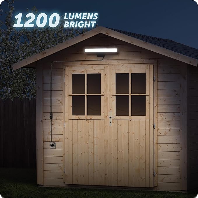 Globe Electric 17000185 14W LED Integrated Outdoor Linear Flood Light, Black Finish, Spotlight, Security Light, 1200 Lumens, in-Line Rocker Switch, 10-Foot Cord, Hanging Lamp, LED Lights
