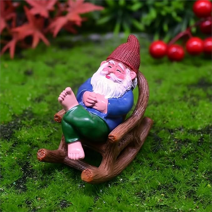 Garden Gnome Outdoor Statue Figurines Funny Gnomes with Miniature Resin Table Chairs Figurines, Gnome Decorations for Yard Home Patio Yard Lawn Balcony Porch Patio Desks Ornament