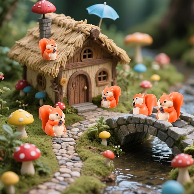 20 Pcs 2.1 x 1.4cm Mini Squirrel Figurines | Mini, Orange, Perfect for Gardens Décor