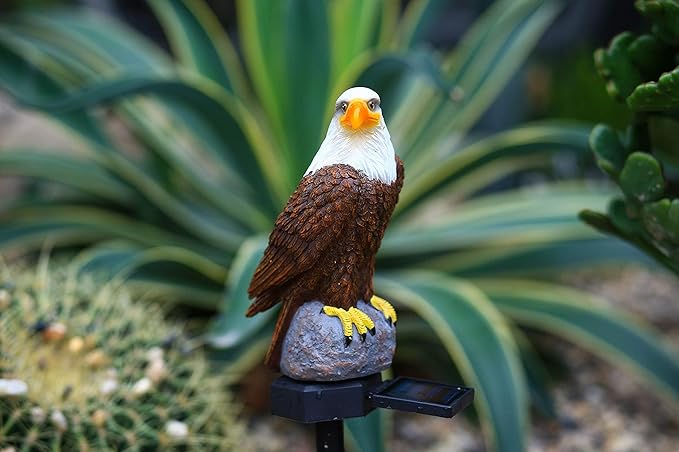 Eagle Figurine Garden Solar Stake Light Eagle Solar Lights Outdoor Decorative Bright Light Eagle Statue for Garden, Lawn, Patio, Yard Decoration（2pack）