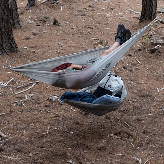 Ultra-Light Hammock, Single Adult Camping Swing, Anti-Rollover, Load-Bearing 150kg, Suitable for Outdoor Hiking Camping Backpacking Travel (Color : Green, Size : 275 * 140cm), XSCQ01