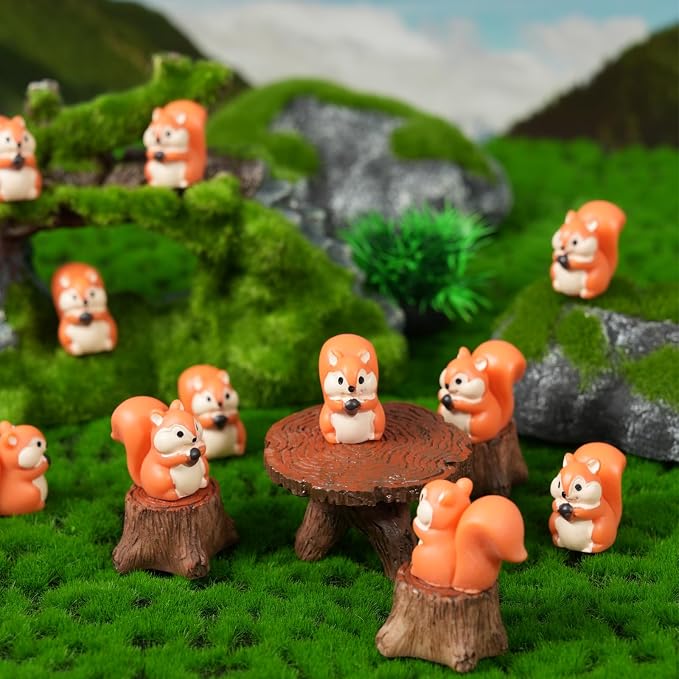 50 Pcs Mini Squirrel Figurines, 2.1 x 1.4cm Resin Squirrel Decor Bulk