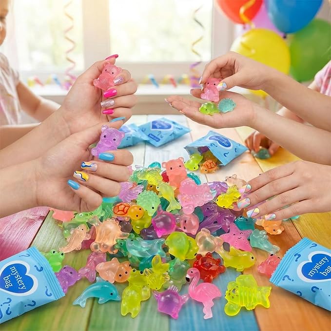 100 Pcs Mini Resin Animals Blind Bags, Glow in The Dark & Glitter Mystery Animals, Individually Wrapped Tiny Luminous Miniatures for Fairy Garden, Micro Landscape, DIY Crafts