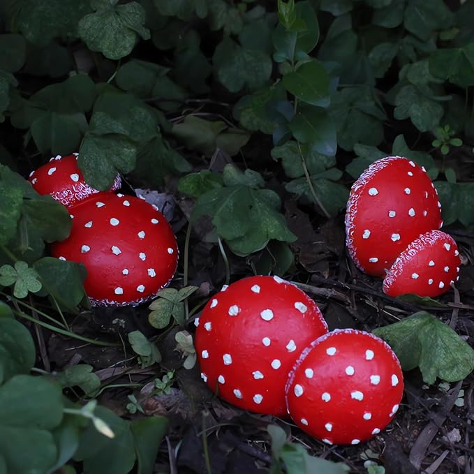 OwMell Glow in The Dark Mushroom Statues, Set of 3 Mushroom Outdoor Ornament for Garden Yard Decor Accessories-Tree Huggers