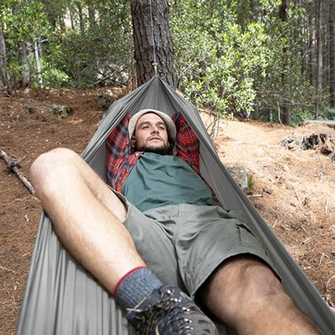 Ultra-Light Hammock, Single Adult Camping Swing, Anti-Rollover, Load-Bearing 150kg, Suitable for Outdoor Hiking Camping Backpacking Travel (Color : Green, Size : 275 * 140cm), XSCQ01