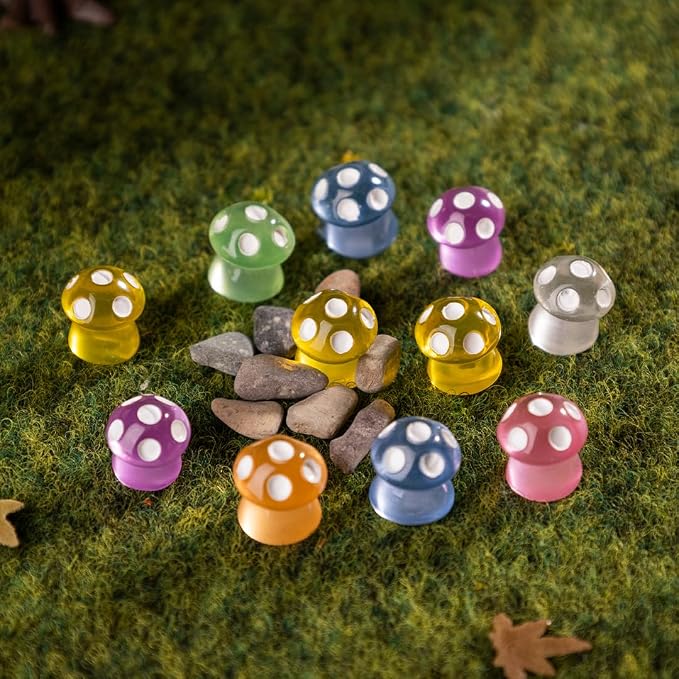 80P Mini Mushrooms, Tiny Resin Mushroom Figurines Small Little Resin in Bulk for Miniature Landscape Aquarium Potted Fairy Garden Home Decor Accessories Party Favors Gifts