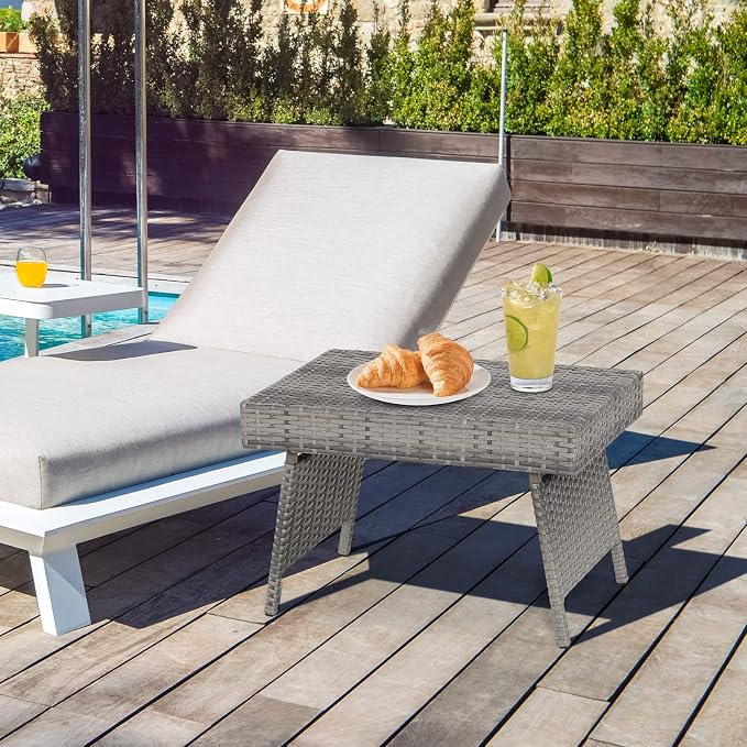 Outdoor Side Table for Patio, Folding PE Rattan End Table with Metal Frame, Portable Wicker Coffee Table for Garden Porch Balcony Deck Poolside (Grey)