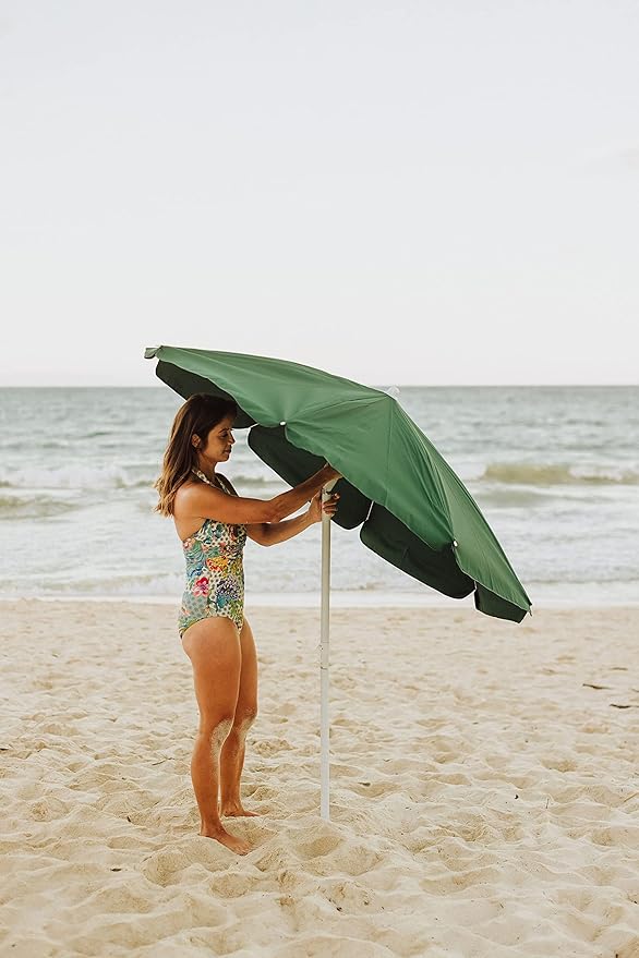 PICNIC TIME 5.5 Ft Portable Beach Umbrella, Lightweight UV Protection Sunshade with Tilt Pole & Carry Bag, Outdoor Canopy Umbrella for Beach, Sand, Pool, Patio, Camping, Travel, or Backyard Shade, (Hunter Green)