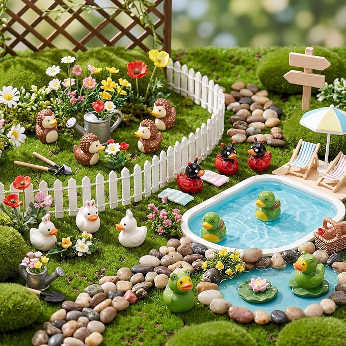Novabright 100 Pcs Mini Resin Summer Animals Ducks Tiny Resin Animals Ducks Figures Small Animal Statue for DIY Cake Craft Garden Landscape Ornament Potted Decoration Birthday Party Supplies