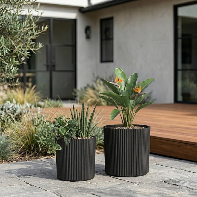Mayne Haven Set of 2 (12in and 14in) Fluted Planter, Round Planters for Outdoor Plants, Lightweight Concrete Look Plant Pots for Porch, Patio, Garden and Entryway Décor, Black