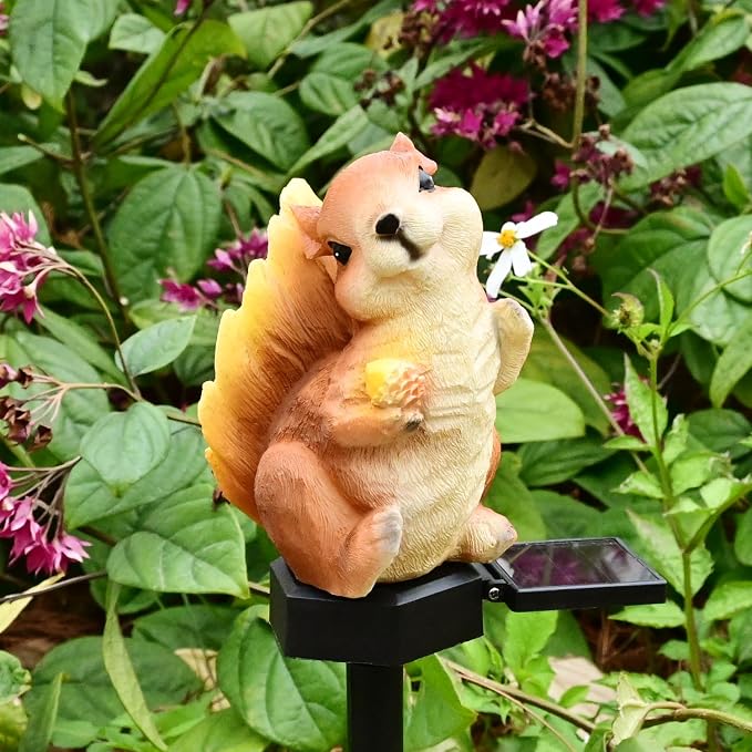 Squirrel Garden Decor Solar Lights Outdoor Decorations Pathway Stakes | Squirrel Yard Decor Decorative Statue Lawn Ornaments Porch Cute Animal Figurines Flowerbed Resin Waterproof Housewarming Gift