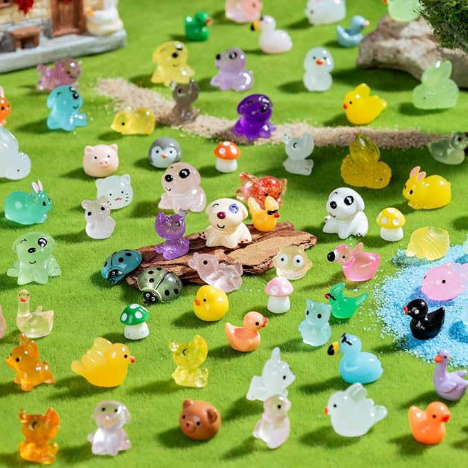 150 pcs Mini Resin Animals Many Styles Variety Tiny Animals Figures Miniature Little Small Animal Figurines Bulk for Micro Fairy Garden Landscape Accessories Hide Crafts Decor Aquarium