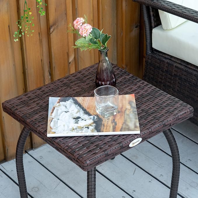 Outsunny Outdoor PE Wicker Side Table, Small Square Rattan End Table, All-Weather Material Coffee Table for Garden, Balcony, Backyard, Brown