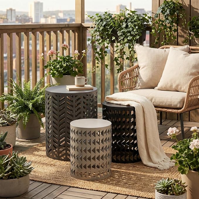 Round Coffee End Tables Set of 3 for Home Office Indoor Garden Outdoor | Multifunctional Nesting Outdoor Side Table, Modern Furniture Nightstands Decor Side Tables Plant Stand Metal Black and Gray