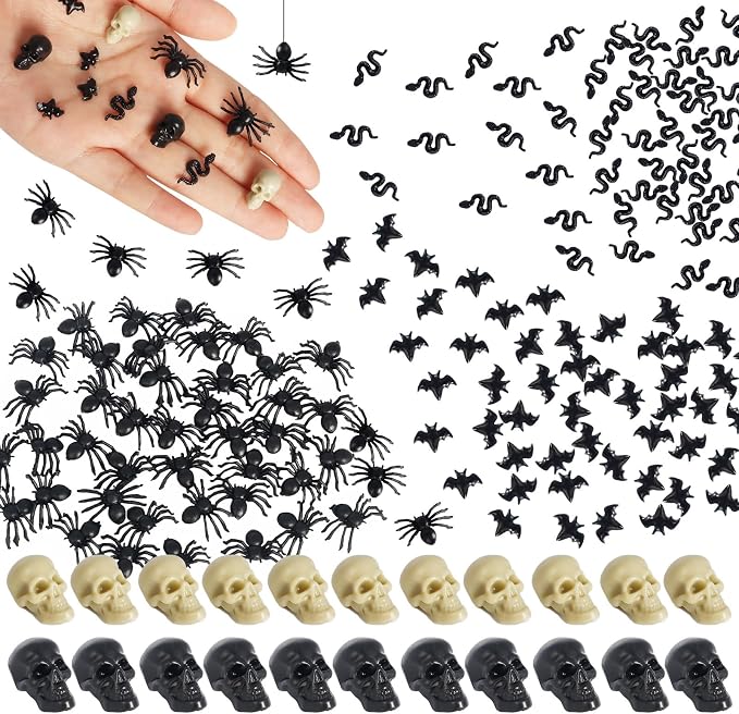 Hiawbon 200 pcs Mini Plastic Skull Heads Bats Realistic Spider | Halloween Miniatures Fake Halloween Figurines for Fairy Garden Home Decorations