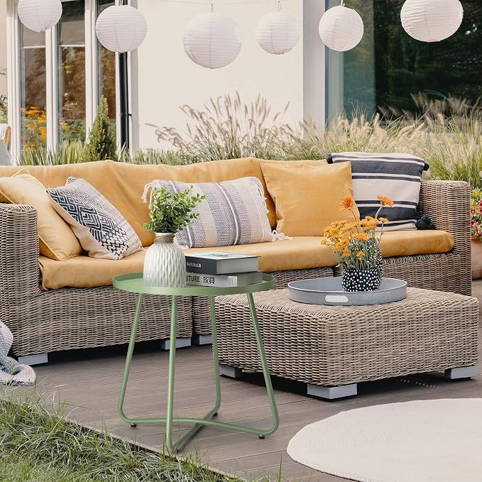 danpinera Outdoor Side Tables, Weather Resistant Steel Patio Side Table, Small Round Outdoor End Table Metal Side Table for Patio Yard Balcony Garden Bedside Green, Set of 2