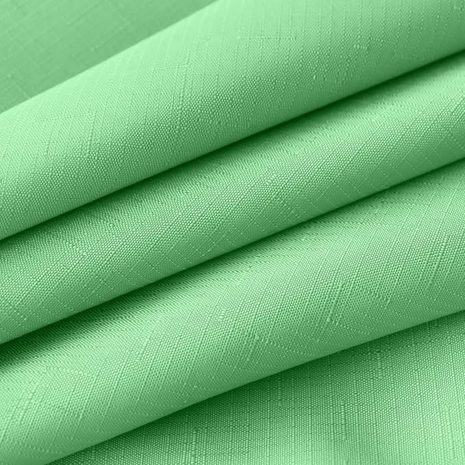 Outdoor Tablecloth Wrinkle-Free Stain Resistant Waterproof Polyester Fabric Table Cover with Zipper Umbrella Hole for Picnic/Party/Dinner/Patio Garden(60×84inch,Zippered,Kelly Green)