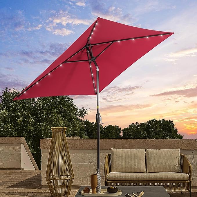 Square Patio Umbrella With Solar Lights, 6.5x6.5ft Square Umbrella Outdoor Patio with Tilt and Crank for Pool, Deck, Garden,Backyard