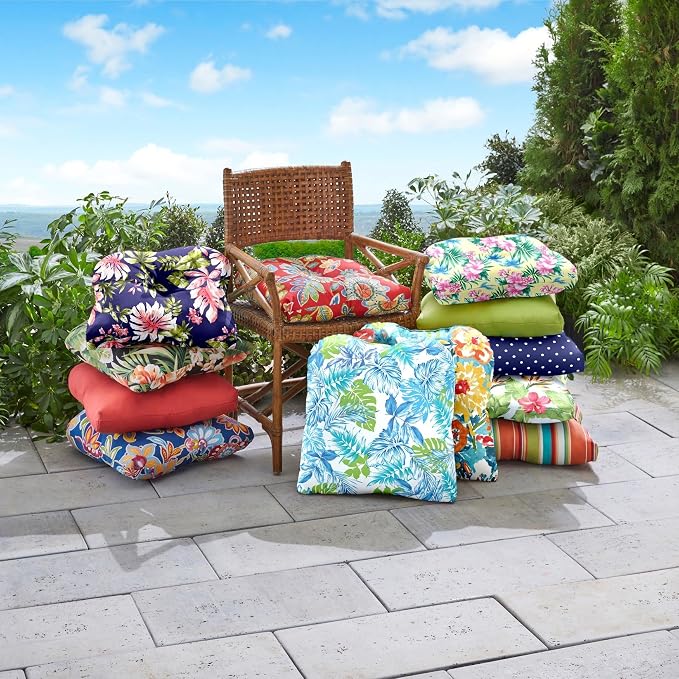 BrylaneHome Bh Outdoor Performance Tufted Wicker Chair Cushion - Cobalt Tropicana