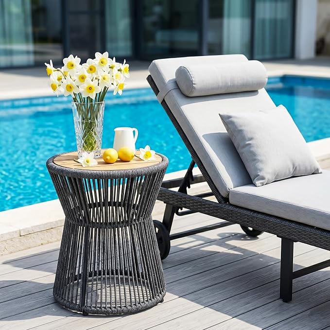 Garvee Outdoor Small Side Table, 20’’ h Patio Rattan End Table with Wood Top Round Coffee Table for Living Room Outdoor Patio Backyard Poolside