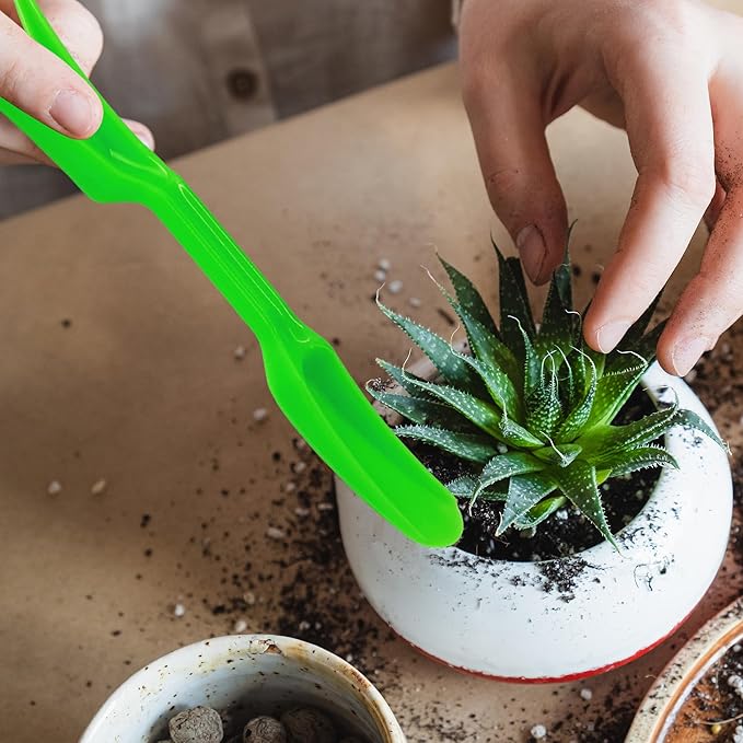 6PCS Mini Garden Hand Succulent Transplanting Tools Set, Plastic Seedling Dibber and Digging Tools for Indoor Gardening, Home Plant Care, Repotting, Lawn Maintenance(Green)