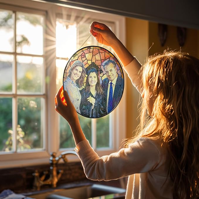 2025 Personalized Graduation Gift - Custom Stained Glass Window Hanging Suncatcher for Girl, Daughter, Son - Portrait Family, Couple - Unique Graduation Gifts with Photo
