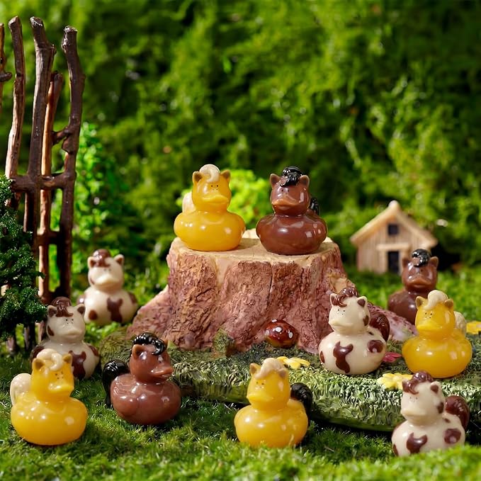 72 Pcs Mini Horse Duck Bulk Tiny Bucking Bronco Duck Figurine Resin Pool Float Bath Decor Gift for Horse Racing Festival Basket Stuffers Table Party Decorations