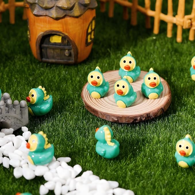 30 Pcs Dinosaur Ducks, Mini Dinosaur Resin Ducks Bulk, Cute Toy Figures for Birthday Party Favors Landscape Decorations (Dinosaurs Duck)