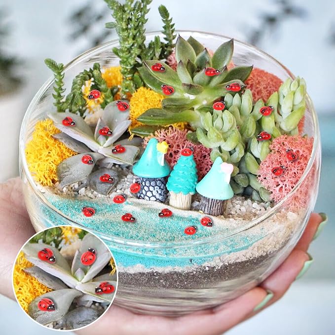 300pcs Mini Resin Ladybug Decor Tiny Ladybug for Crafts Dollhouse Miniatures Mini Resin Things Animals for Fairy Garden Micro Landscaping Home Decoration, 3 Types(0.32*0.4inch & 0.3*0.36inch)